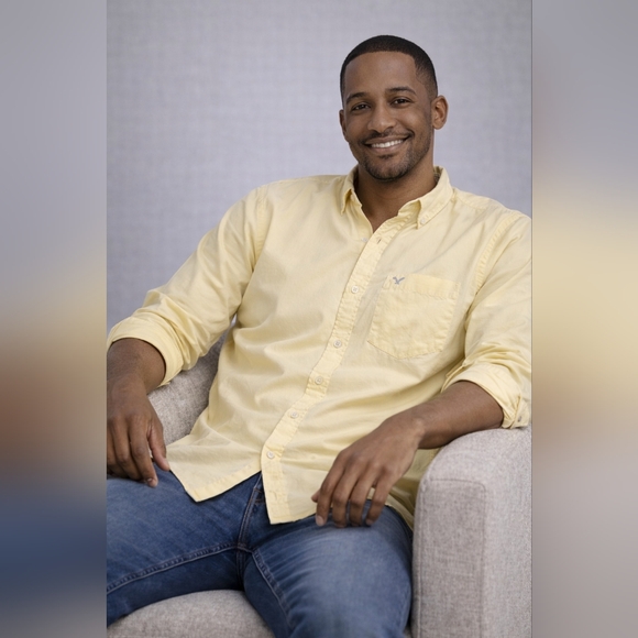 American Eagle Yellow Button Down Shirt Men L Athletic Fit Casual - Picture 2 of 6